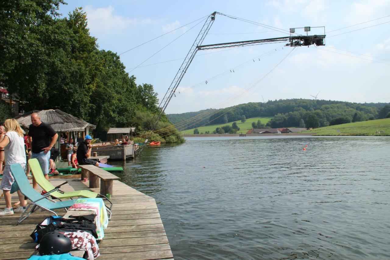 Ferienhaus am See im Bergland Schmetterling Kirchheim  Exterior foto